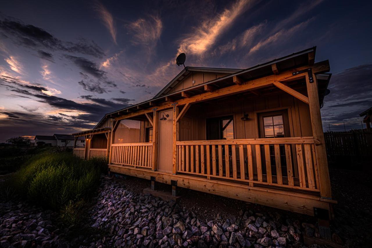 Miners Cabin #4 - King Bed - Private Balcony With Views Тумстон Экстерьер фото